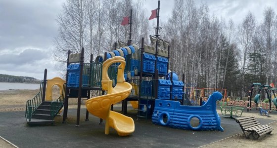Спортивные площадки